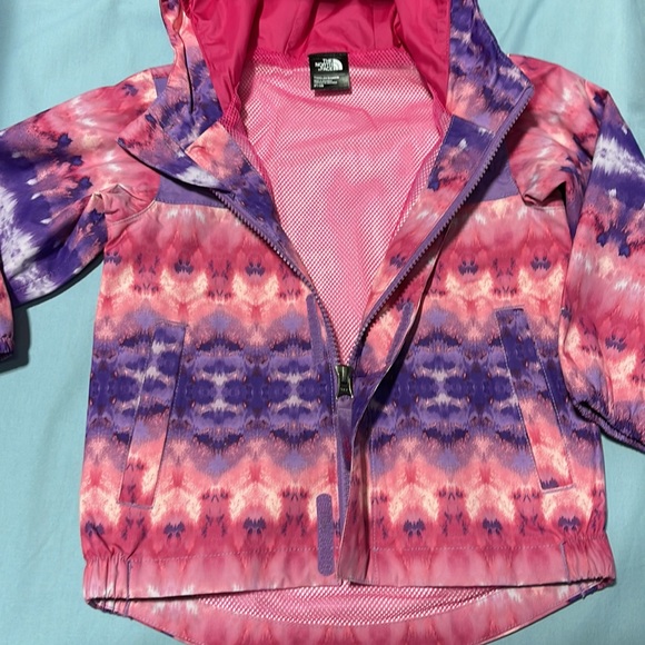 The North Face  Tailout Rain Jacket - Picture 5 of 9